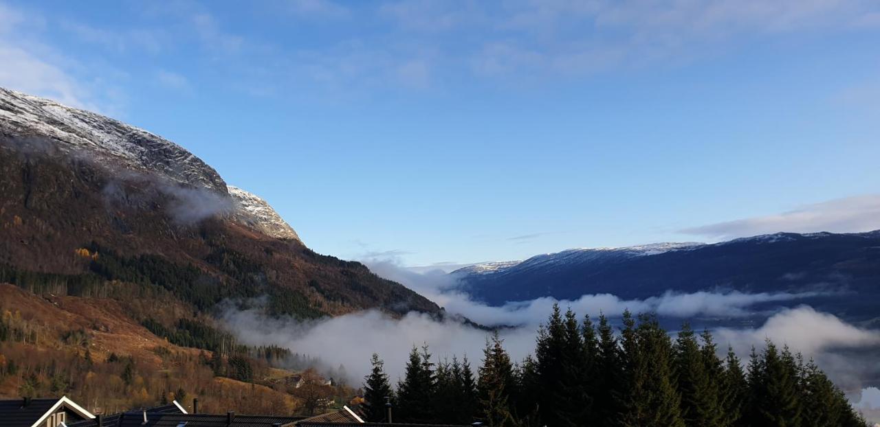New And Exclusive Cottage In Voss With A Great View Скулестадмо Экстерьер фото
