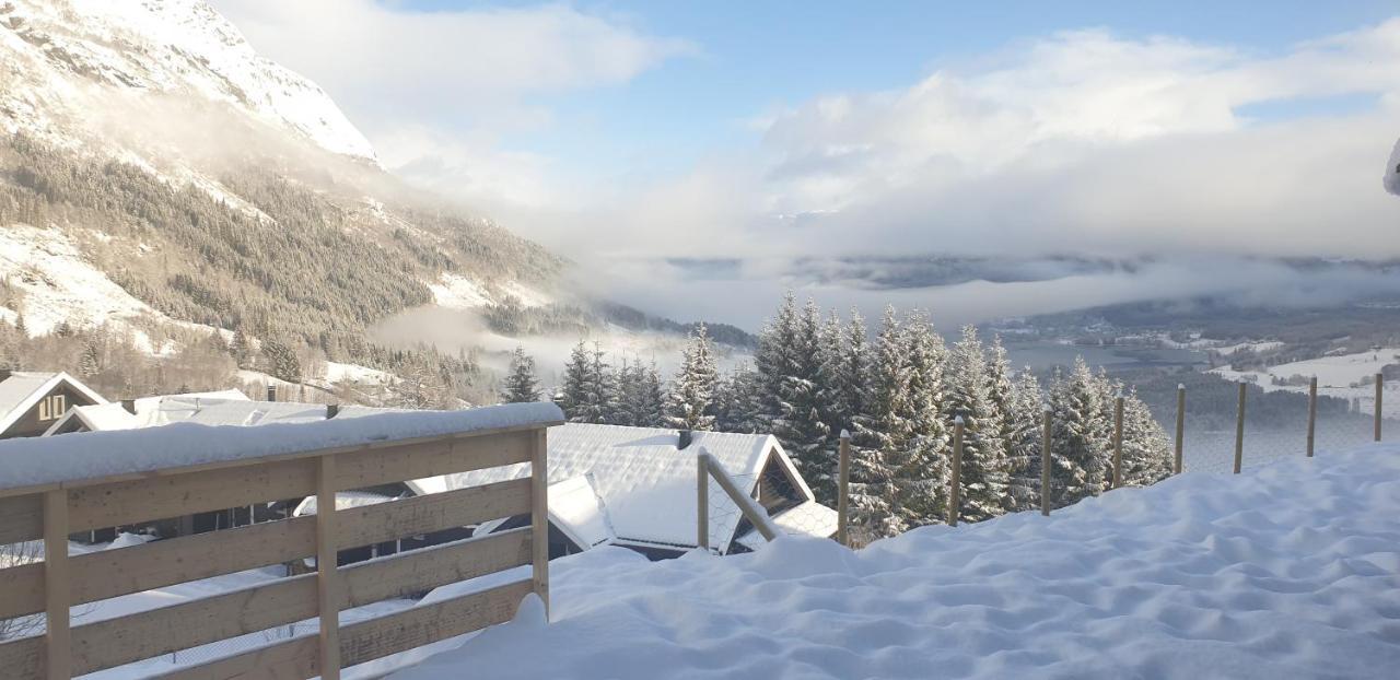 New And Exclusive Cottage In Voss With A Great View Скулестадмо Экстерьер фото